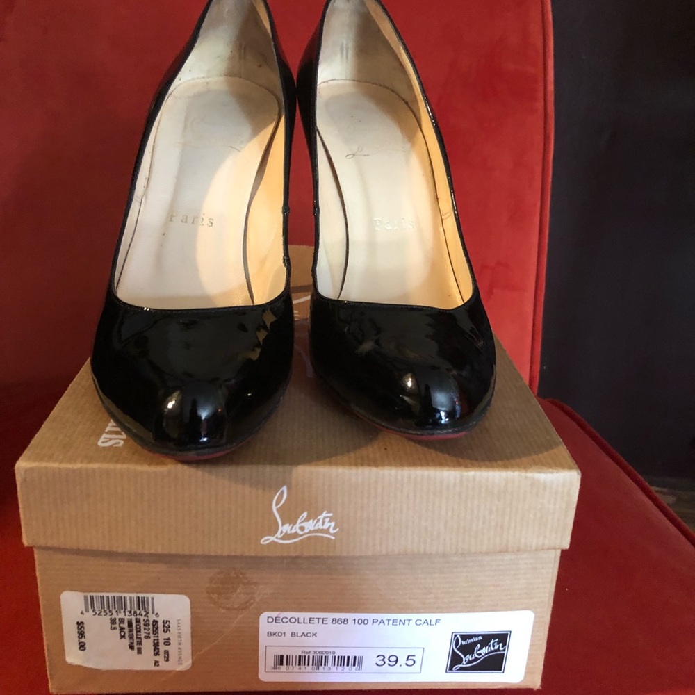 Christian Louboutin’s Decollelete 868 100.